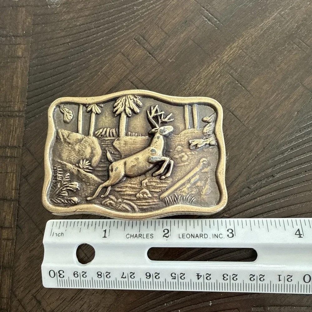 Vtg Buck‎ Deer Stag Wildlife Hunting Hunter Sportsman Solid Brass Belt Buckle